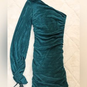 Hunter Green one shoulder body on dress size XS